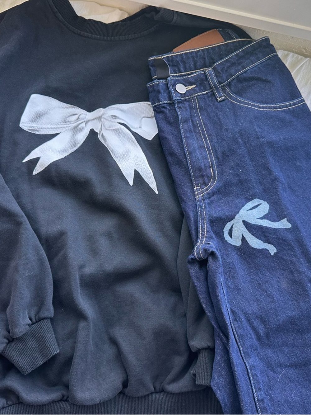 Cute Cider Outfit W/ Bow Details- Sweatshirt & Jeans